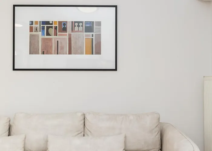 Dolly By Halu! Family In The Center Thessaloniki